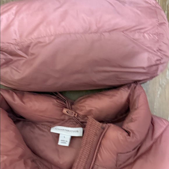 Charter Club Blush Puffer Vest with detachable hoodie and travel bag - Picture 3 of 12